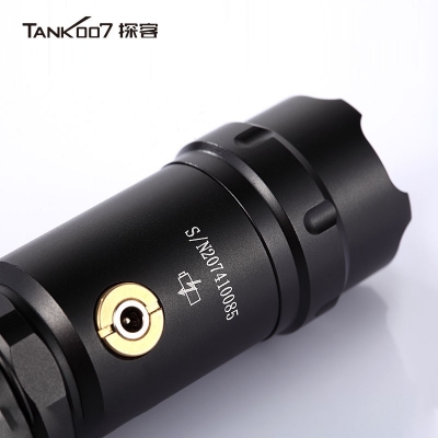 1691053784269684.jpg 強(qiáng)光手電筒22.jpg