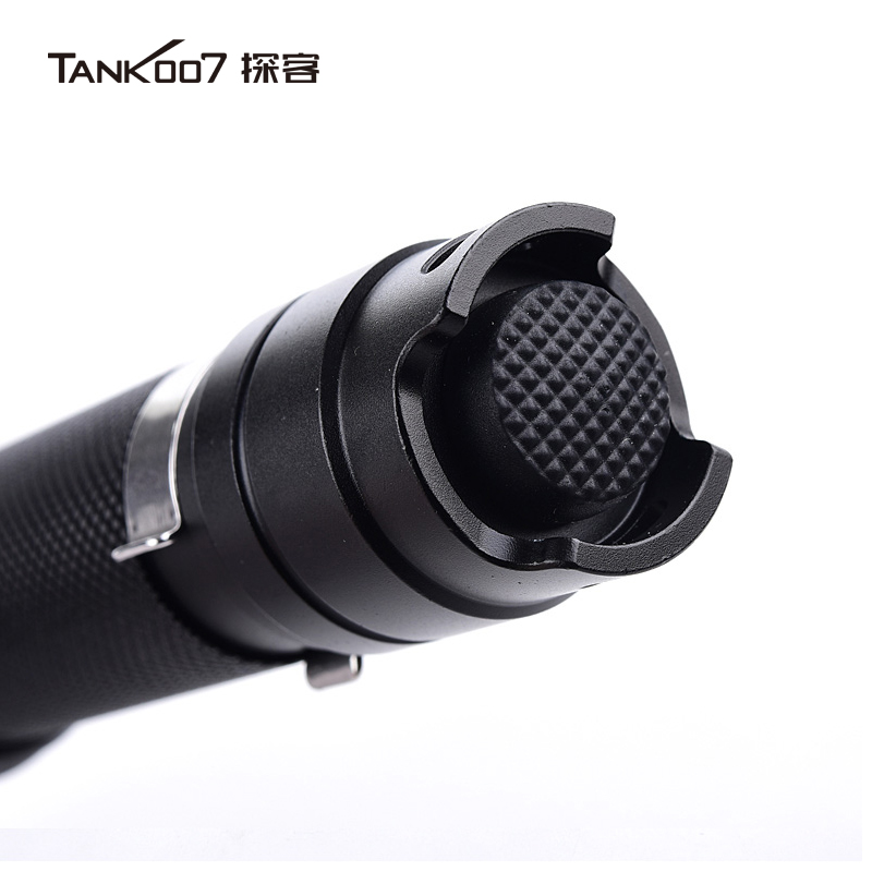 戶外強(qiáng)光手電筒_led強(qiáng)光手電廠家 戶外強(qiáng)光手電筒_led強(qiáng)光手電廠家